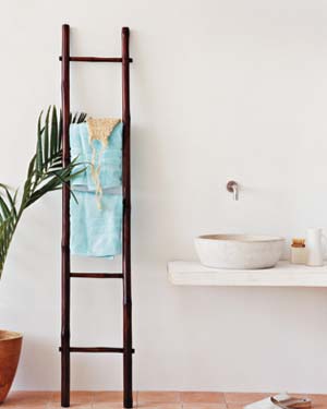 bathroom-towel-rack