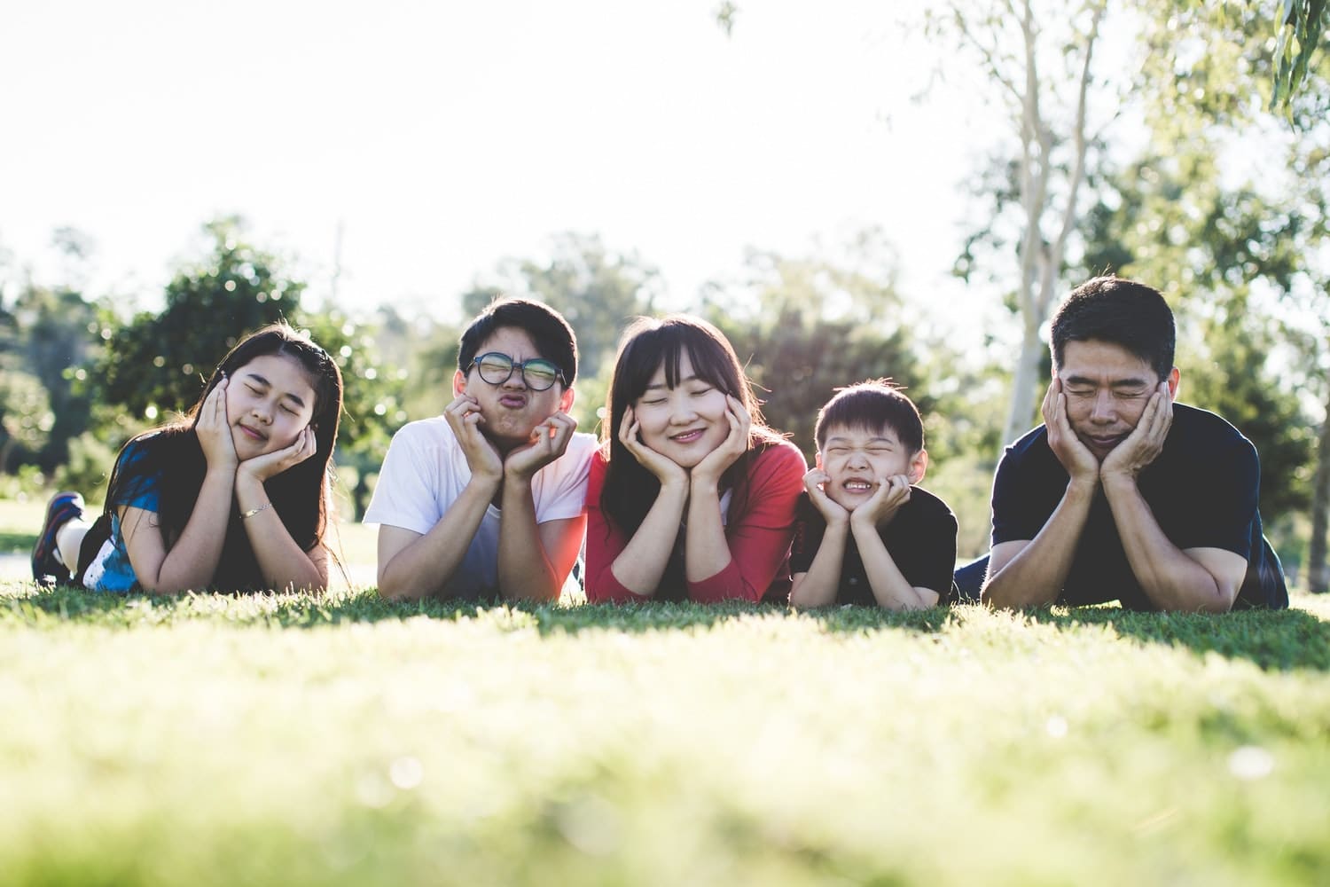 family outdoor happy happiness 160994